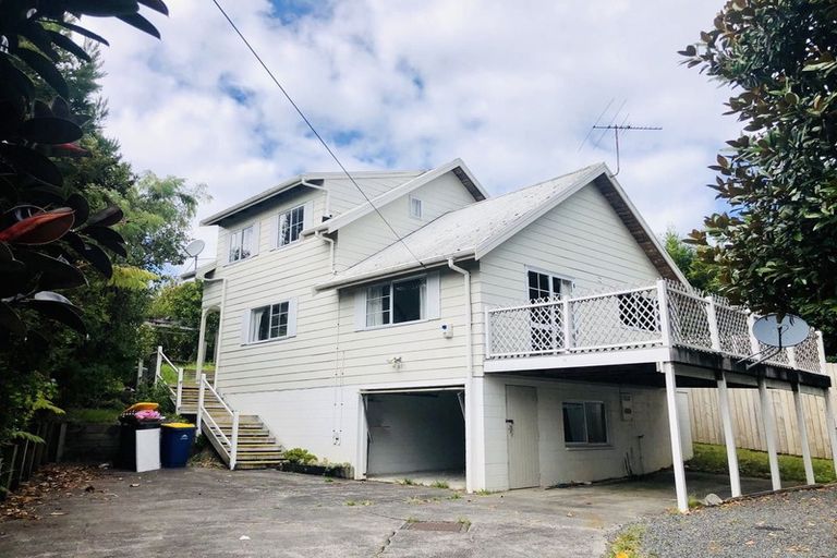 Photo of property in 2/26 Richards Avenue, Forrest Hill, Auckland, 0620