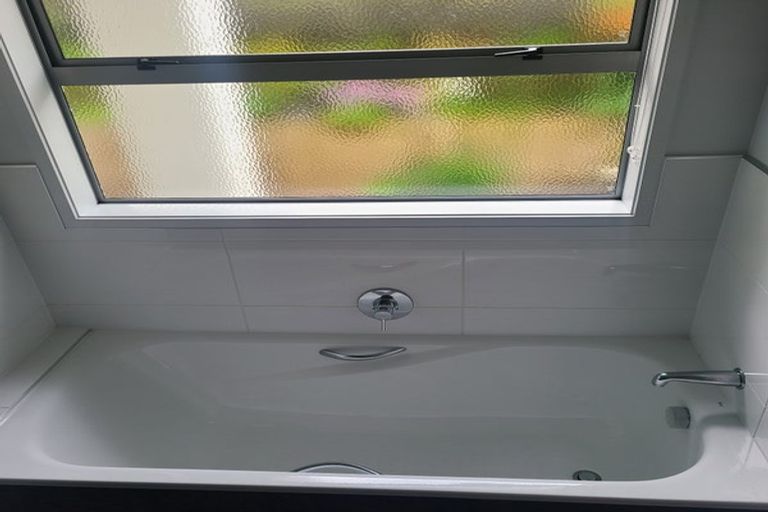 Photo of property in 6 Azores Way, Welcome Bay, Tauranga, 3112