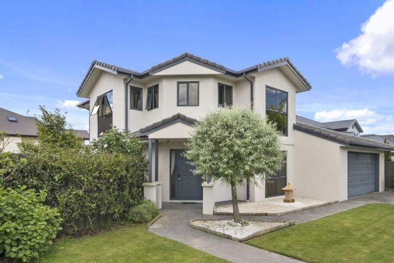 Photo of property in 3 Saint Clair Close, Harewood, Christchurch, 8051