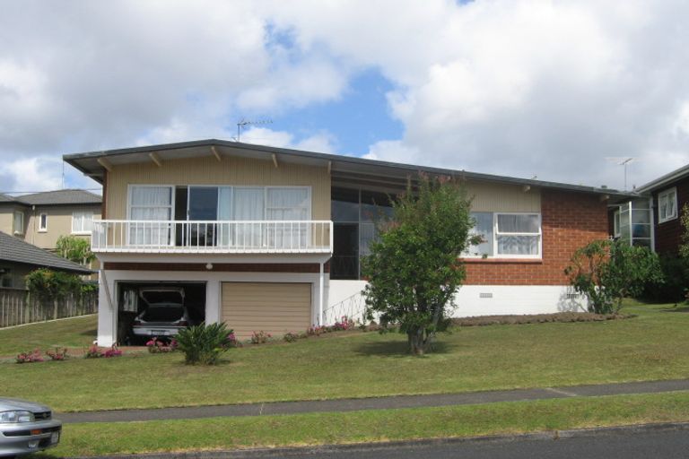 Photo of property in 42a Quebec Road, Milford, Auckland, 0620