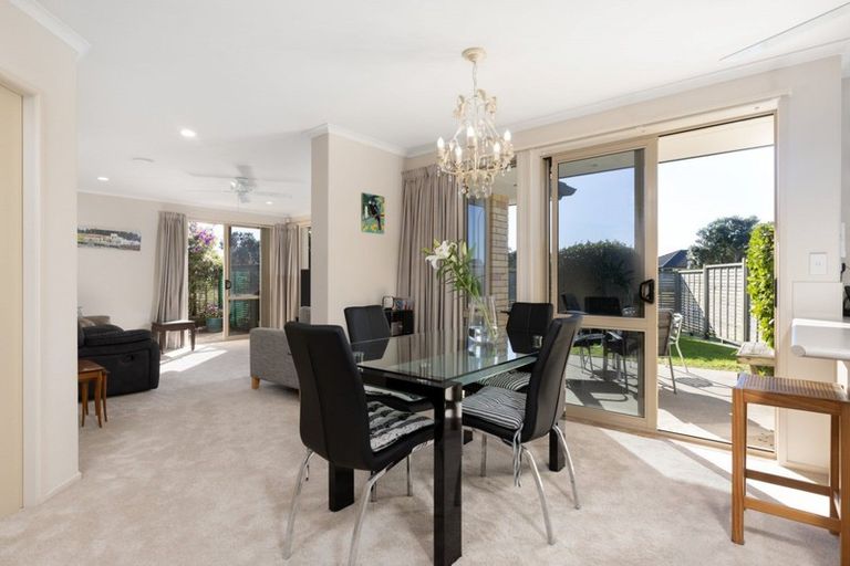 Photo of property in 724 Gloucester Road, Papamoa Beach, Papamoa, 3118