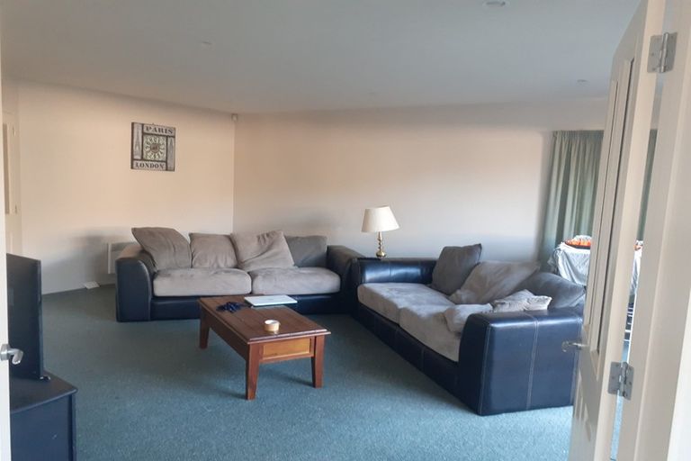 Photo of property in 8 Richard Seddon Drive, Northwood, Christchurch, 8051