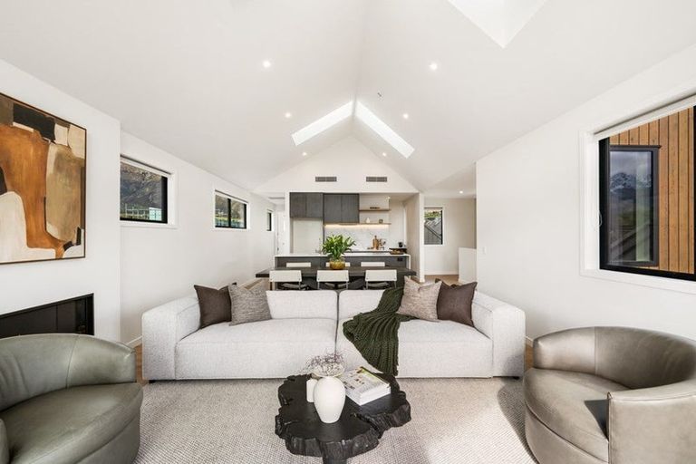 Photo of property in 4 Taurus Lane, Jacks Point, 9371