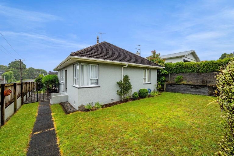 Photo of property in 79 Mangorei Road, Strandon, New Plymouth, 4312