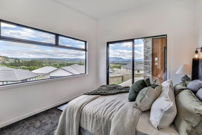 Photo of property in 20 Ridge Drive, Omokoroa, 3114