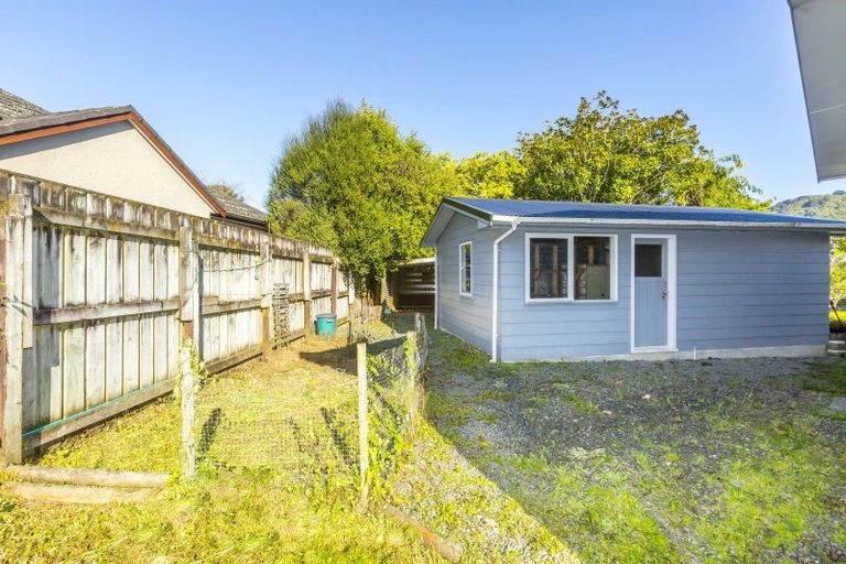 Photo of property in 16 Akatarawa Road, Brown Owl, Upper Hutt, 5018