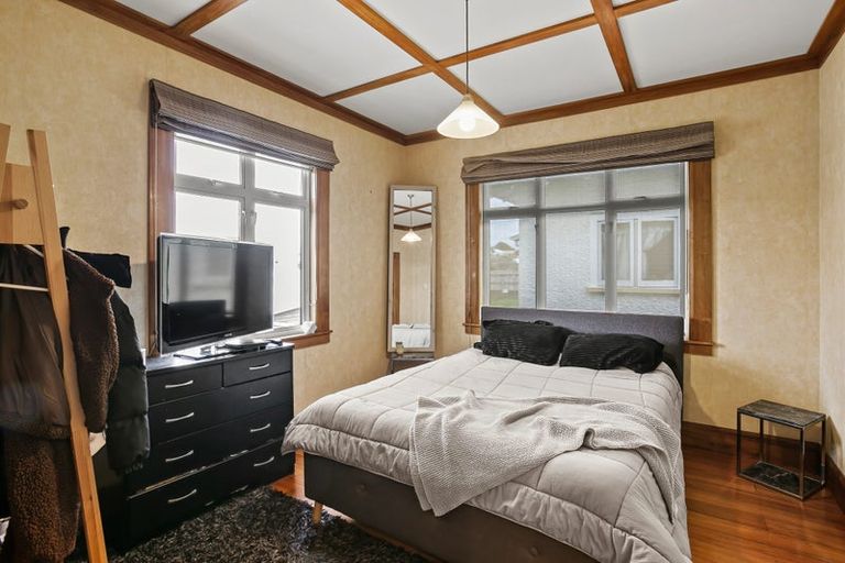 Photo of property in 14 Mclean Street, Strandon, New Plymouth, 4312