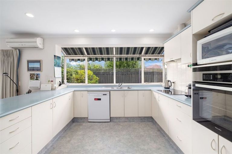 Photo of property in 2/8 Ilam Road, Upper Riccarton, Christchurch, 8041