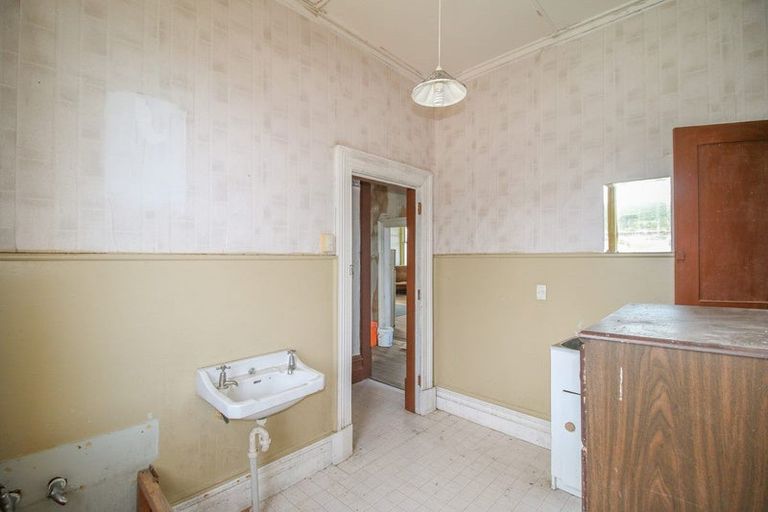 Photo of property in 12 Gore Street, Bluff, 9814