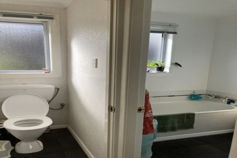 Photo of property in 28 Gorman Street, Macandrew Bay, Dunedin, 9014