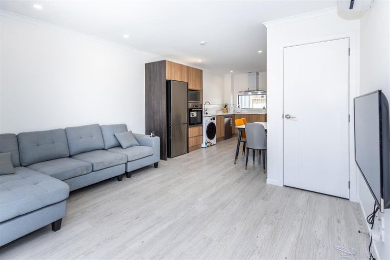 Photo of property in 1/18 May Street, Hamilton East, Hamilton, 3216