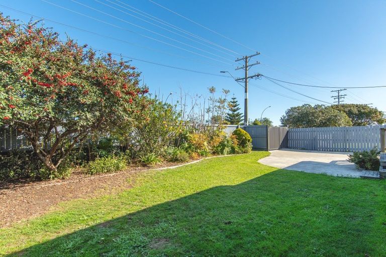 Photo of property in 606 Maunganui Road, Mount Maunganui, 3116