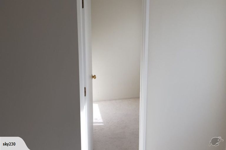 Photo of property in 1/63b Colwill Road, Massey, Auckland, 0614