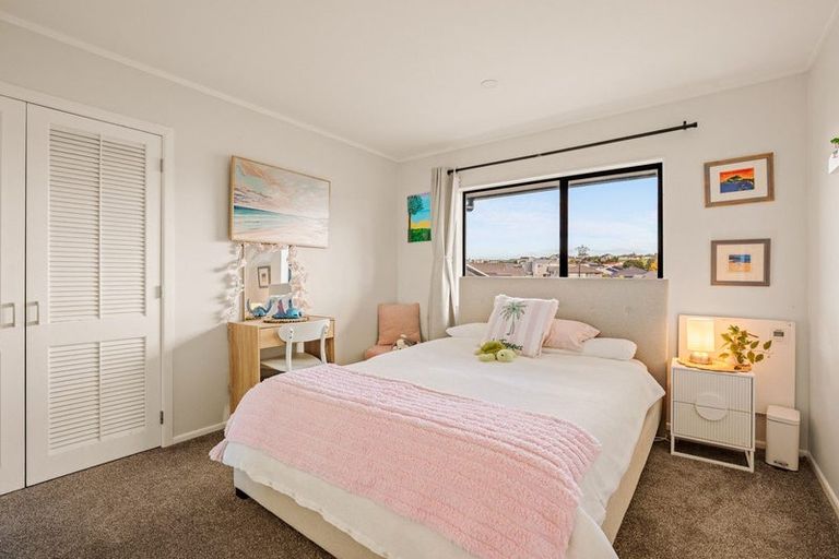 Photo of property in 6 Richardson Road, Omokoroa, 3114