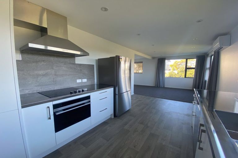 Photo of property in 37 Priscilla Crescent, Kingston, Wellington, 6021