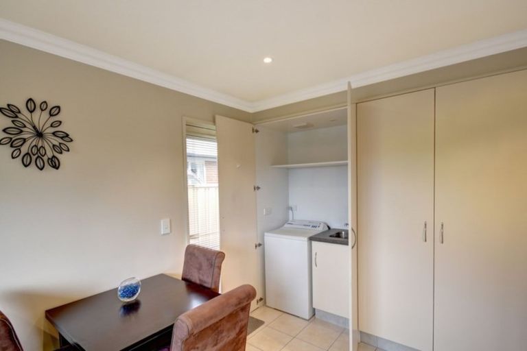 Photo of property in 4/4 Reid Avenue, Mosgiel, 9024