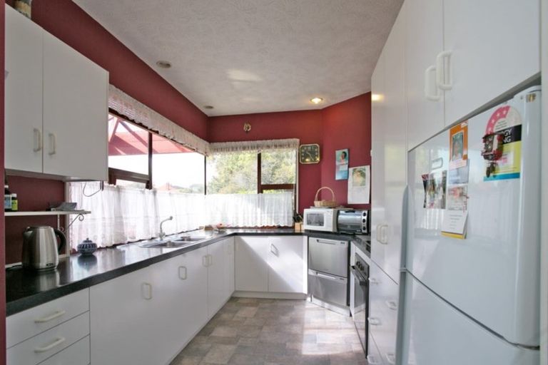 Photo of property in 28 Lees Street, Gladstone, Invercargill, 9810