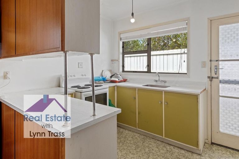 Photo of property in 11a Manse Street, Regent, Whangarei, 0112