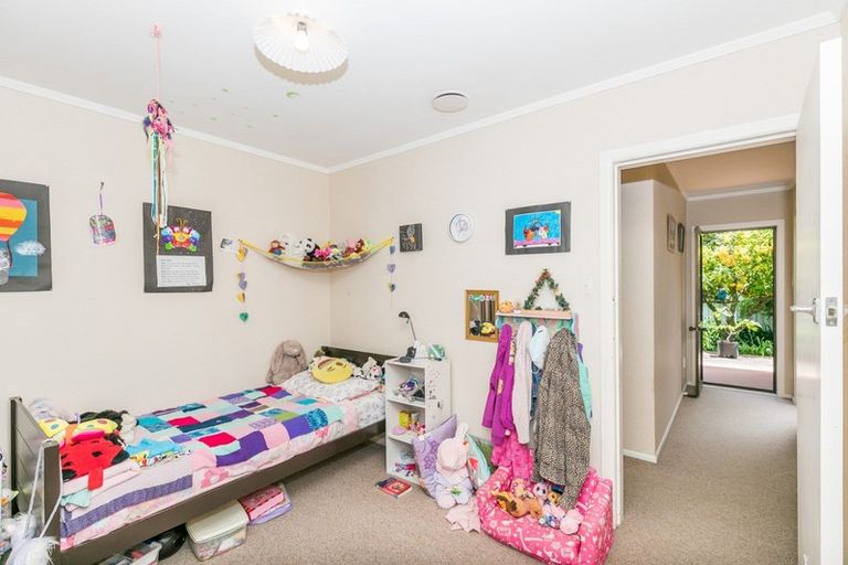 Photo of property in 56 Braid Road, St Andrews, Hamilton, 3200