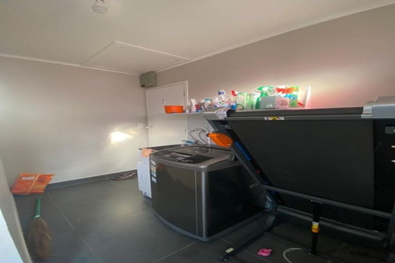 Photo of property in 1/24 Waimana Road, Conifer Grove, Takanini, 2112