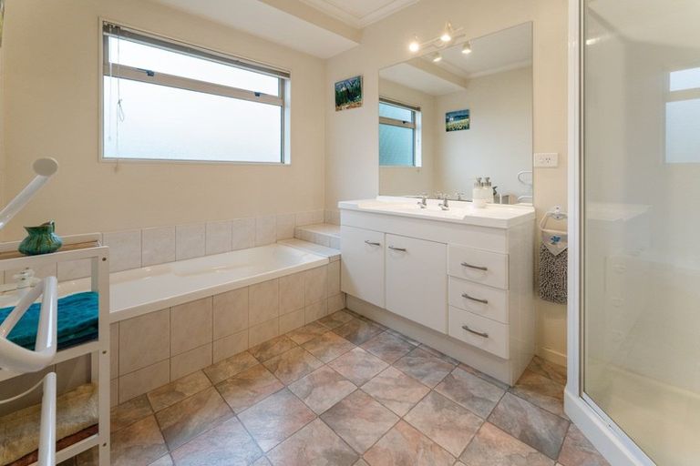 Photo of property in 31 Olympus Way, Richmond, 7020