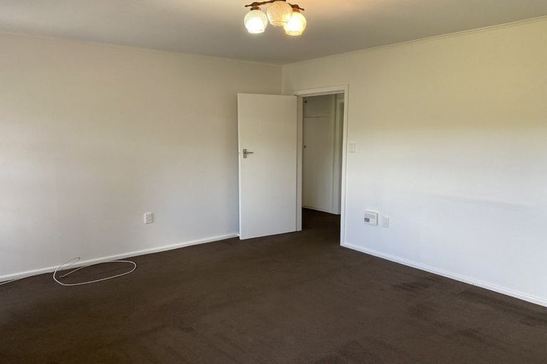 Photo of property in 4/9a Curletts Road, Sockburn, Christchurch, 8042