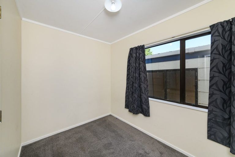 Photo of property in 54a Benmore Avenue, Cloverlea, Palmerston North, 4412