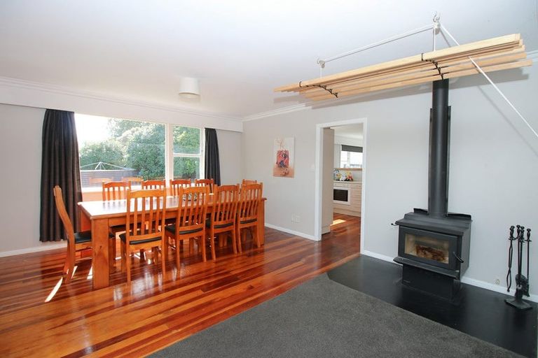 Photo of property in 14 Viscount Place, West End, Palmerston North, 4412