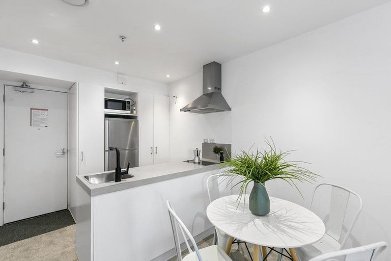Photo of property in Soho Apartments, 404/74 Taranaki Street, Te Aro, Wellington, 6011