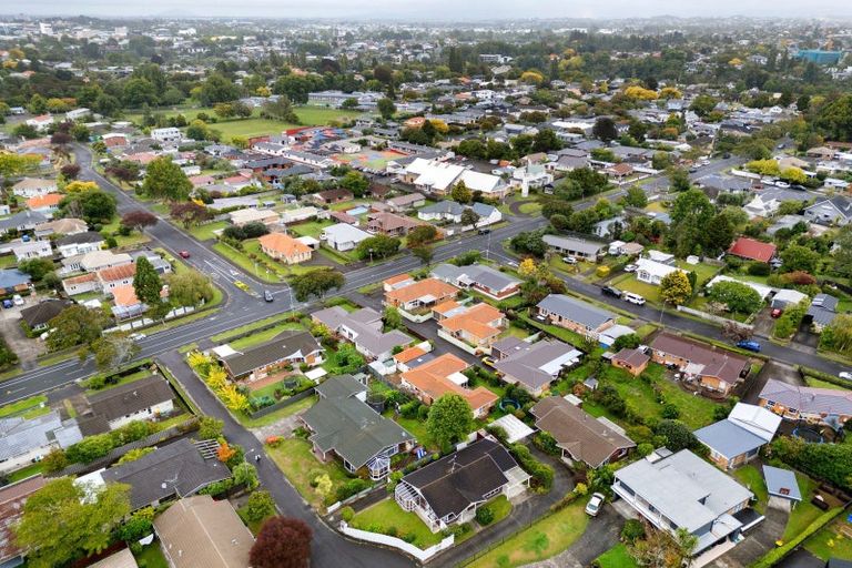 Photo of property in 111a Clarkin Road, Fairfield, Hamilton, 3214