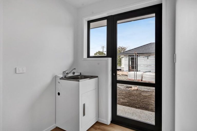 Photo of property in 130b Manawapou Road, Hawera, 4610