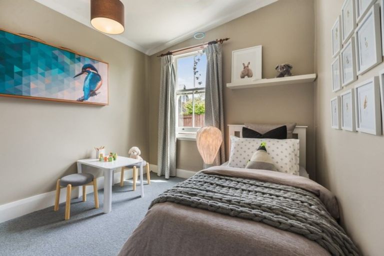 Photo of property in 29 Duke Street, Levin, 5510