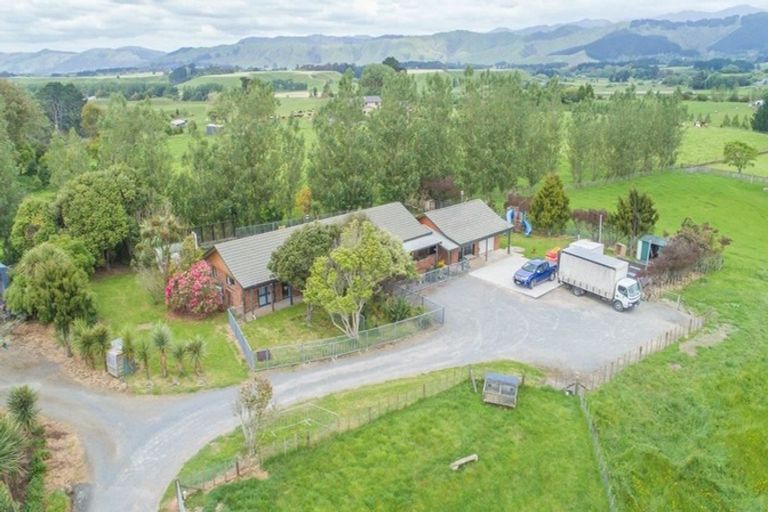 Photo of property in 30 Kukutauaki Road, Koputaroa, Levin, 5575