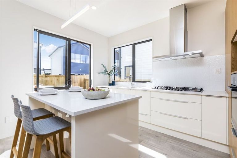 Photo of property in 20 Greenfinch Road, Hobsonville, Auckland, 0616