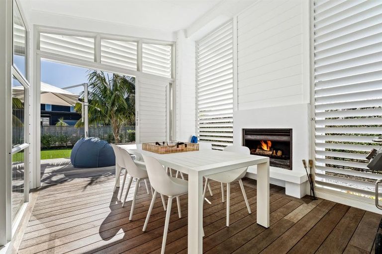 Photo of property in 15 Kewai Street, Omaha, 0986