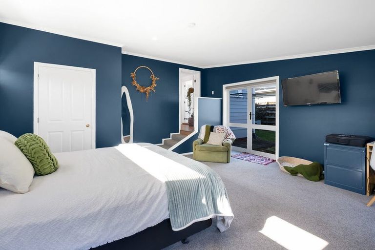 Photo of property in 2 Ohawe Terrace, Ohawe, Hawera, 4671