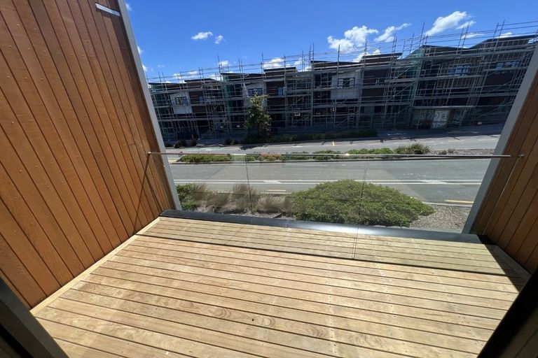 Photo of property in 121 Te Oneroa Way, Long Bay, Auckland, 0630