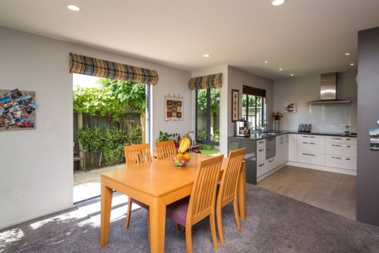 Photo of property in 38 Devonport Lane, St Albans, Christchurch, 8014