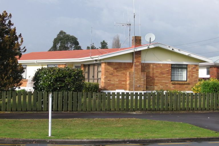 Photo of property in 60 Lewis Street, Glenview, Hamilton, 3206