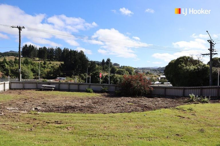 Photo of property in 86 Main South Road, Green Island, Dunedin, 9018