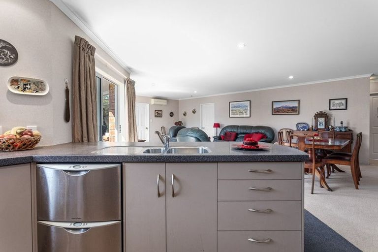 Photo of property in 4 Landward Close, Ohope, 3121