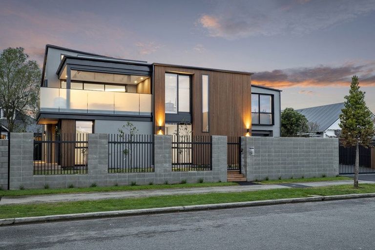Photo of property in 18 Kauri Street, Riccarton, Christchurch, 8041