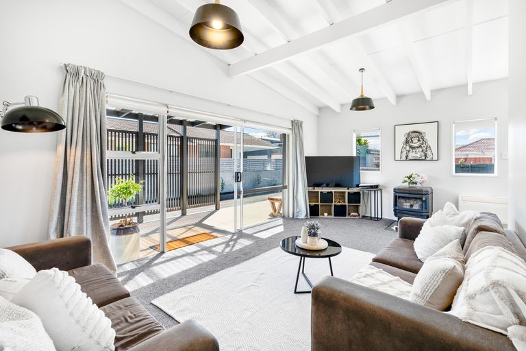 Photo of property in 47 Mcdonald Street, Mosgiel, 9024