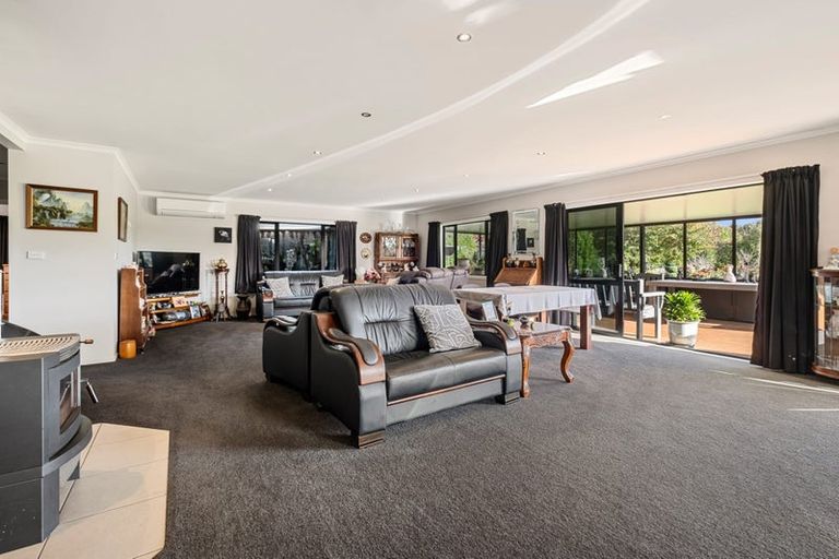 Photo of property in 2 Joll Street, Waitara, 4383