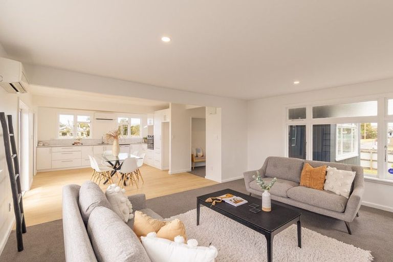 Photo of property in 65 Shortland Street, Wainoni, Christchurch, 8061