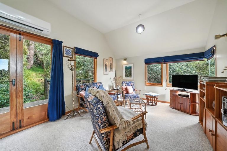 Photo of property in 21 Toledo Place, Mount Pleasant, Christchurch, 8081