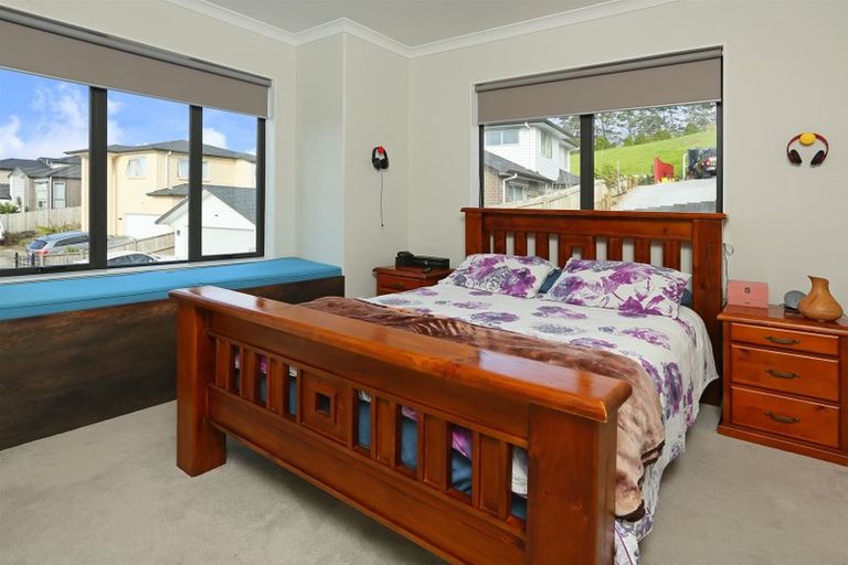 Photo of property in 10 Blewitt Court, Swanson, Auckland, 0614