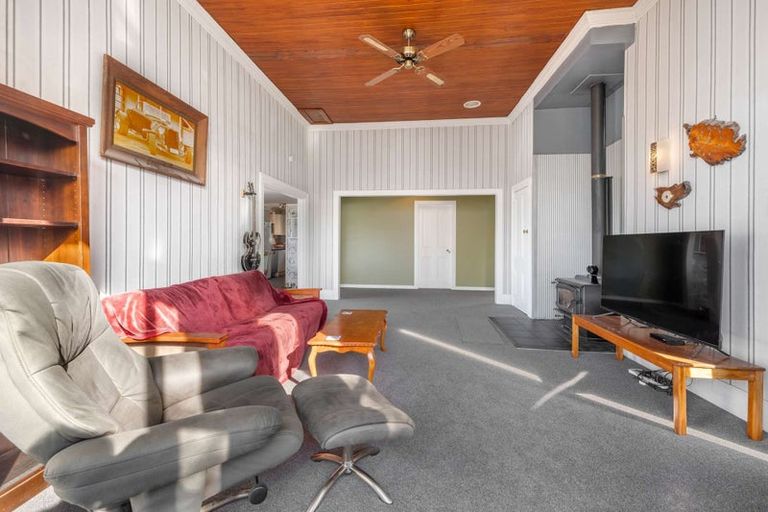 Photo of property in 16 Joseph Street, Gore, 9710