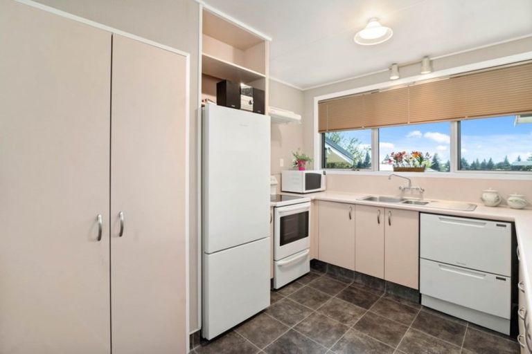 Photo of property in 21 Simmonds Crescent, Springfield, Rotorua, 3015