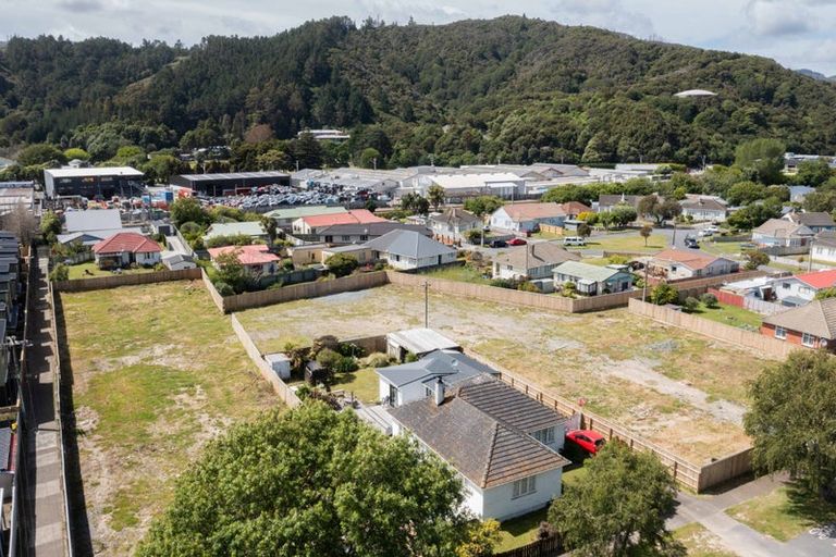 Photo of property in 1276 High Street, Taita, Lower Hutt, 5011